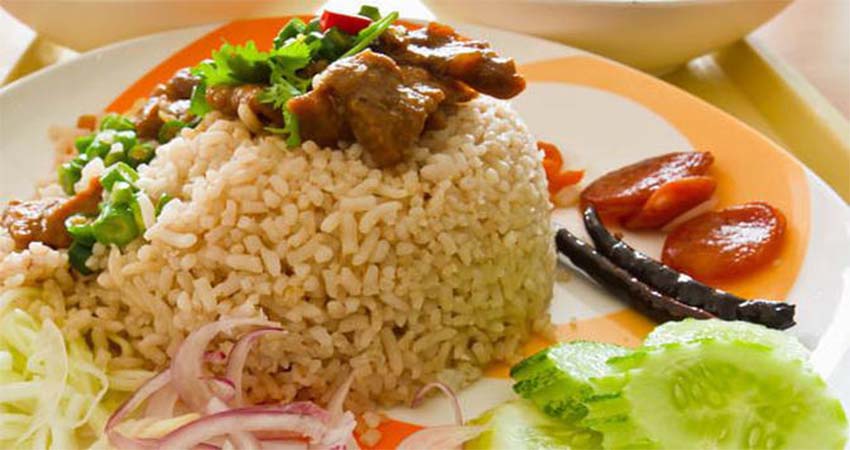 Cara Membuat Nasi Kebuli Kambing dengan Rice Cooker